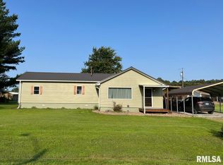 905 Shaw Dr, Norris City, IL 62869