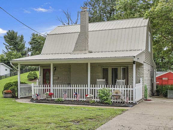 5th image of 340 Mount Ida Ave