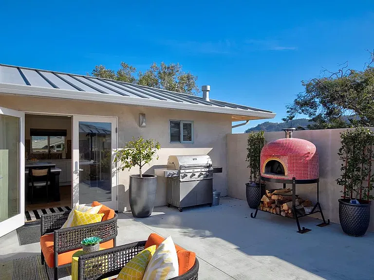 27030 Meadow Way — Photo 3