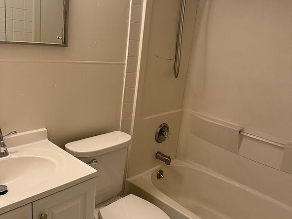 3rd image of 308 Harvard Ave