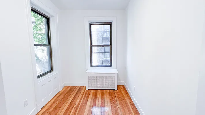 Rented by Brighton Management | media 3