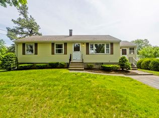 51 Hardy St, Springfield, MA 01129