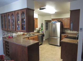 424 Highway 133, Pavillion, WY 82523