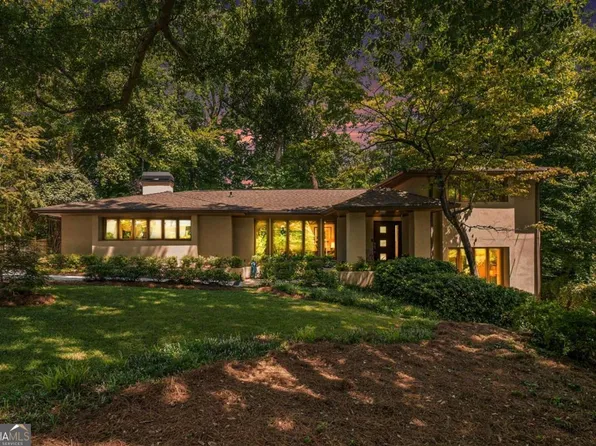 1068 Wildwood Rd NE, Atlanta, GA 30306