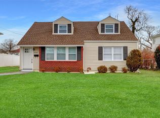 1226 Dutch Broadway, Valley Stream, NY 11580