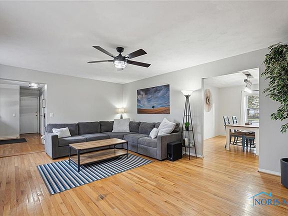 5th image of 524 Dussel Dr