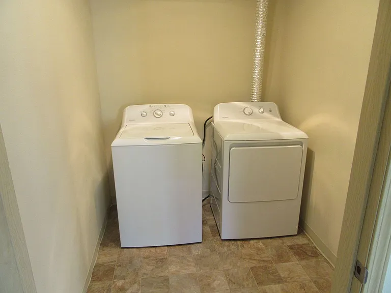 1 bed 1 bath 1 bed 1 bath