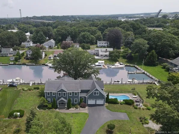 16 Channelside Drive, Old Saybrook, CT 06475