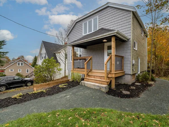 534 Saint Margarets Bay Rd, Halifax, NS B3N 1K5
