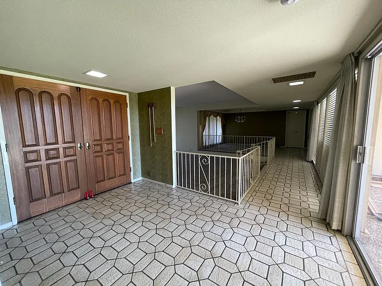 624 N Stearns Rd — Photo 21
