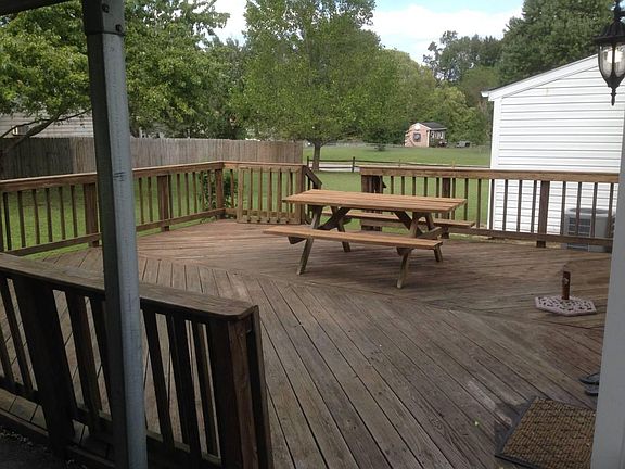 3rd image of 3804 Susie Dr