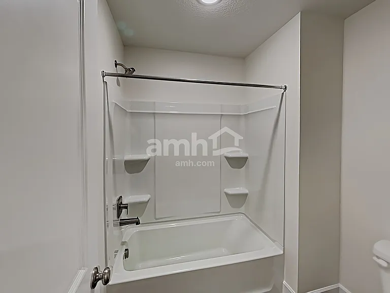 1359 E Perelle Ln — Photo 23