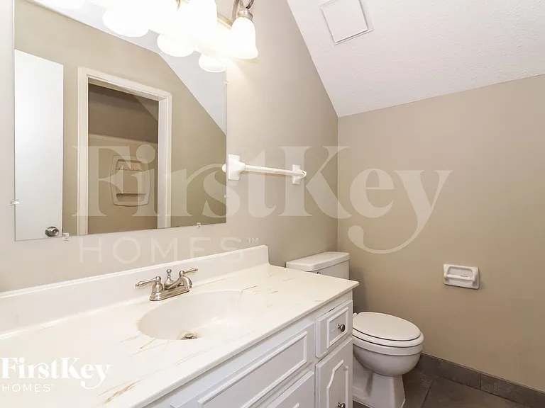 5979 Rosewind Cir W — Photo 11