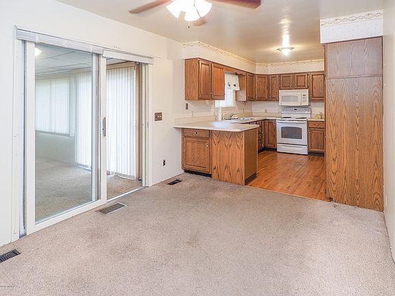 1126 East Centre Ave-304