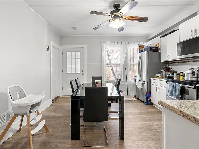 633 River St #B — Photo 8