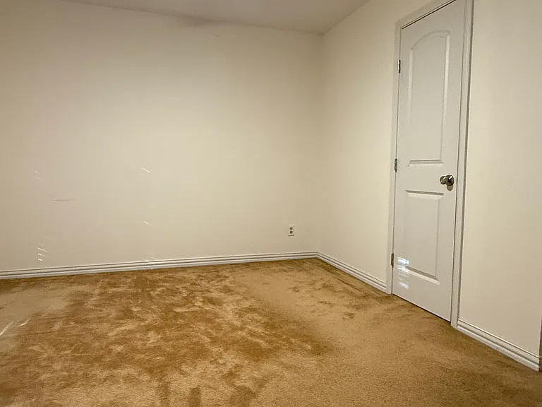 7135 Cosgrove Dr — Photo 18