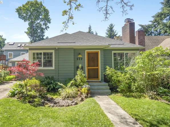 117 W 24th St, Vancouver, WA 98660