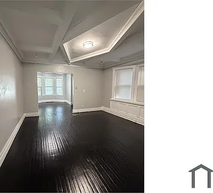 2220 Helen St — Photo 2