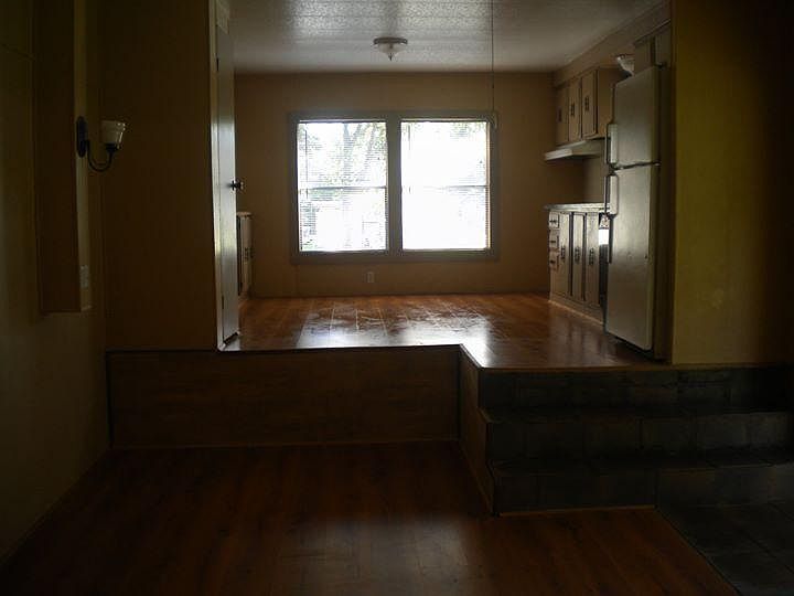 2nd image of 805 Topsy Rd Trlr 111