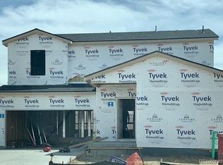 42832 Hawktree Cir, Parker, CO 80138