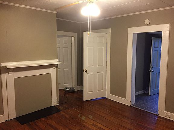 2nd image of 123 Henry Ave