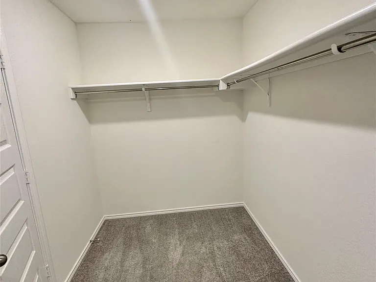 4406 Venticano Pl — Photo 32