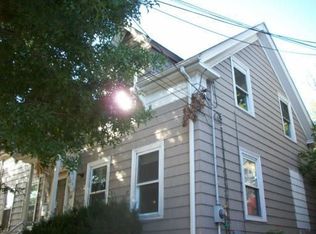115 Walnut St, Lynn, MA 01905