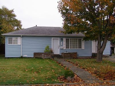 1st image of 470 SE Oleary St