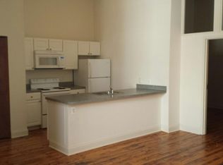 7 N 9th St #112, Philadelphia, PA 19107