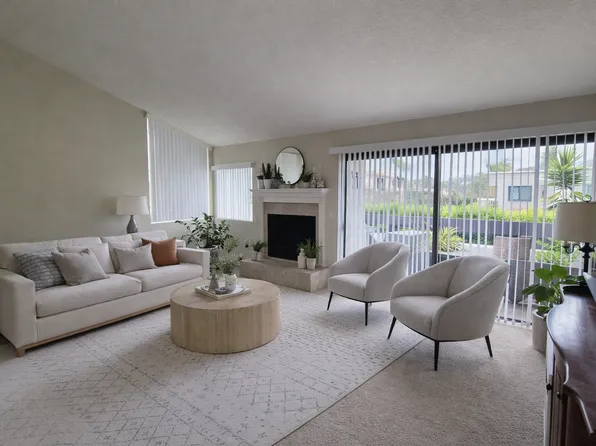 7526 Jerez Ct Unit 1, Carlsbad, CA 92009