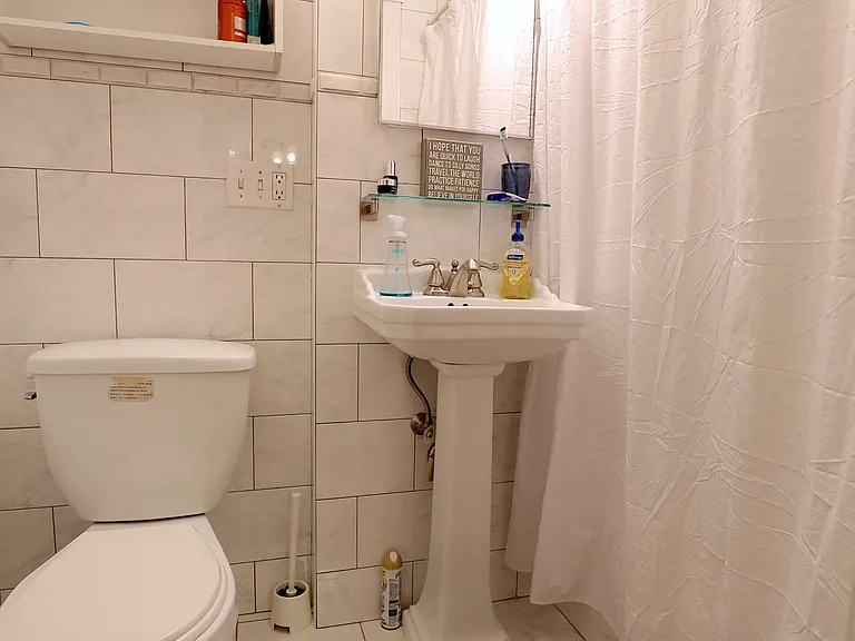 8 Delaware Pl #1 — Photo 6