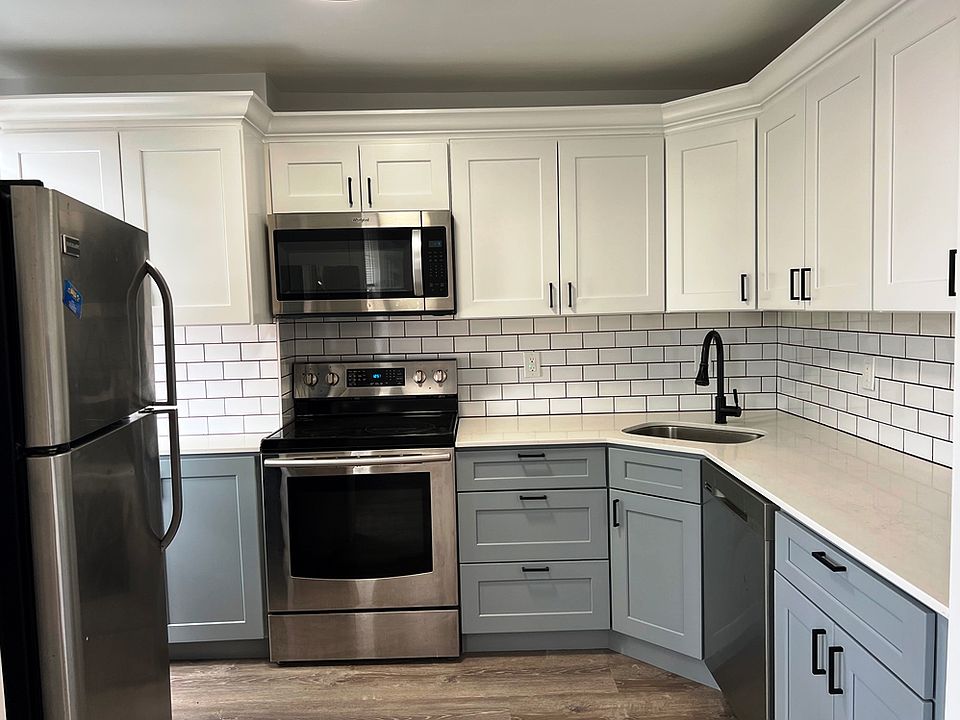 1st image of 76-05 Cooper Ave #2