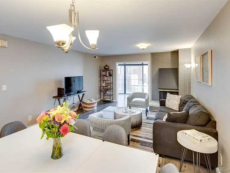 1777 Larimer St #701 — Photo 3