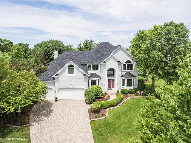 4619 Clearwater Ln photo 1