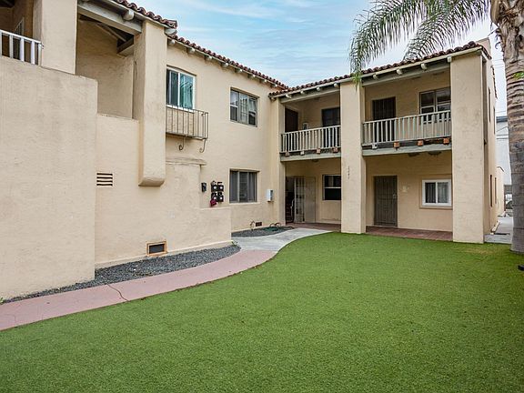 2nd image of 2247 Pacific Ave #2247