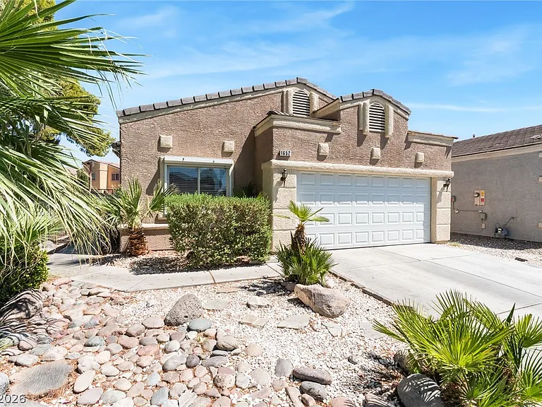 1652 Wendell Williams Ave — Photo 4