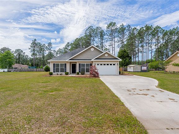 2nd image of 6656 Pine Ridge Cir
