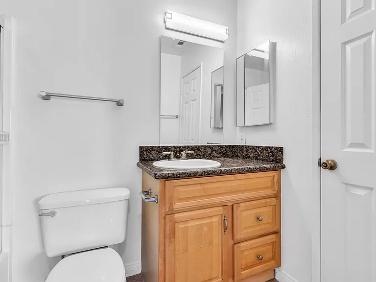 2nd Story Full Bathroom with Tub & Shower