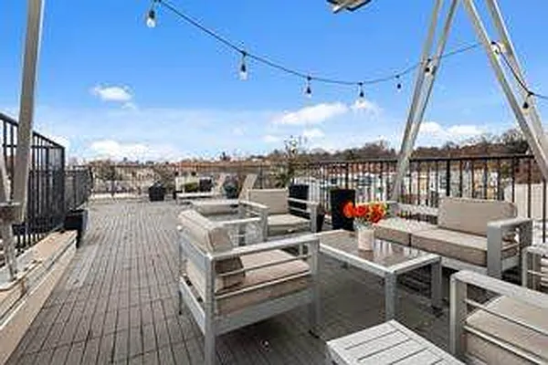 Rented by Douglas Elliman | media 15