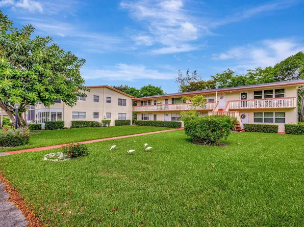 46 Camden B, West Palm Beach, FL 33417