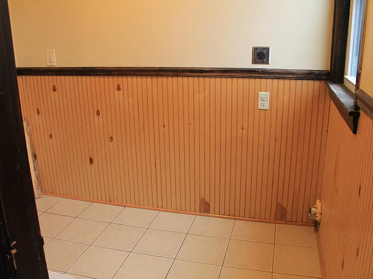 121 Illinois St #2 — Photo 9