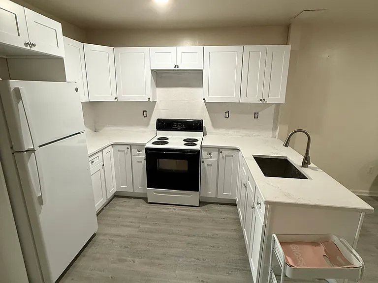611 N 32nd St #3 — Photo 14
