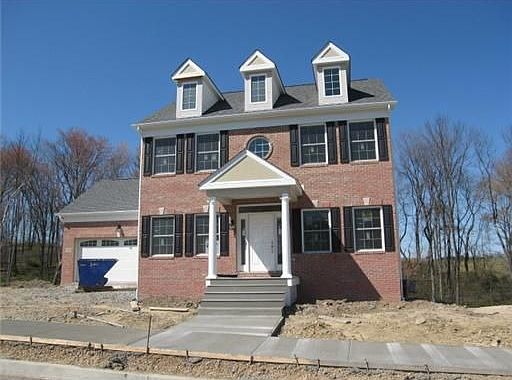 2nd image of 818 Westminster Ln