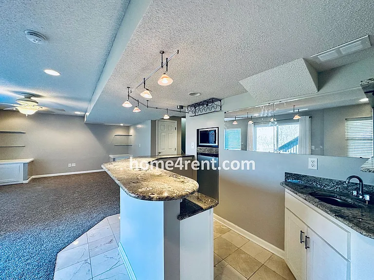 15252 W 158th Ter — Photo 47