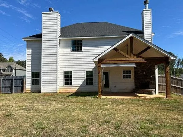 4315 Cornwall Dr, Forsyth, GA 31029