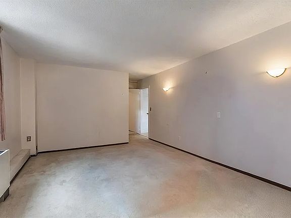 5th image of 60 Longwood Ave
