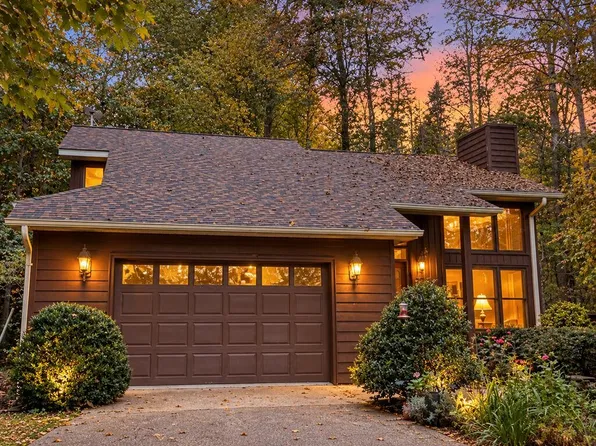 4842 Highway 28, Robbinsville, NC 28771