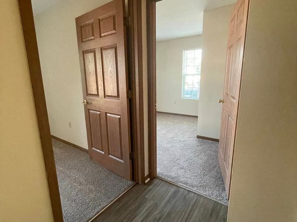 Duck Creek Apartments, 239 N 13th St #233-08, Elwood, IN 46036