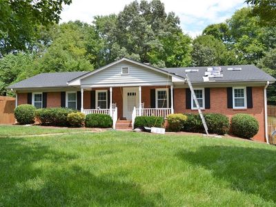 351 Gatewood Dr, Winston Salem, NC, 27104