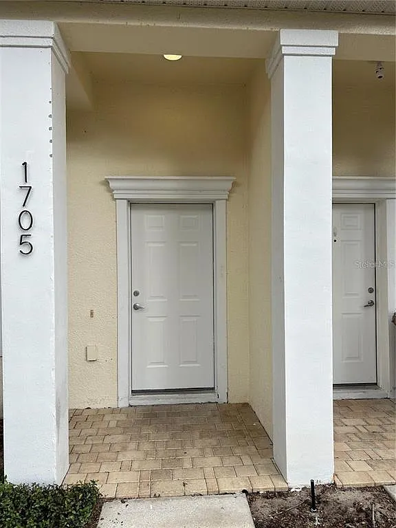 3 bed, 2.0 bath, 1494 sqft, $1,990 — Photo 3